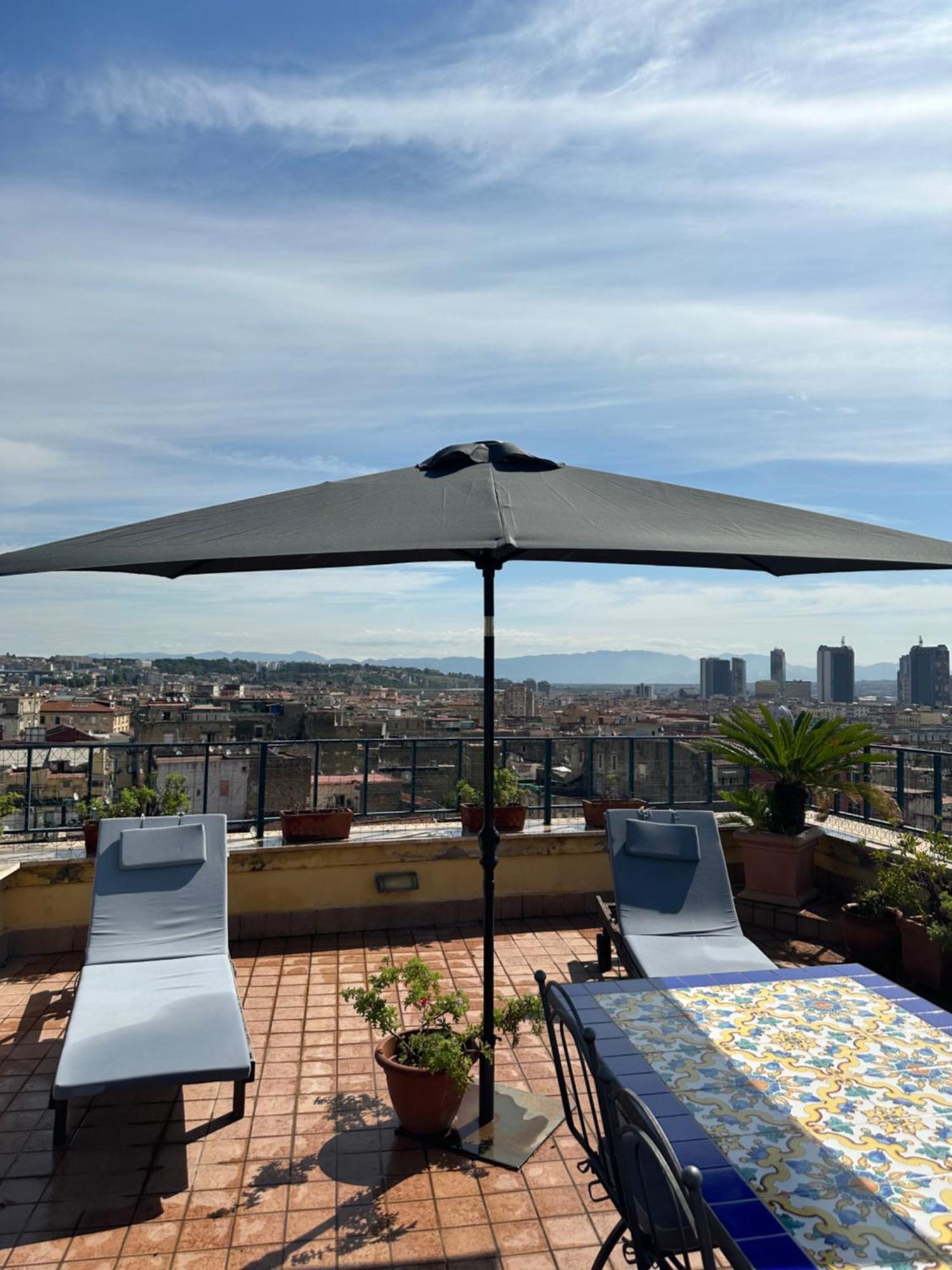 A Wonderful Penthouse In Naples公寓 外观 照片